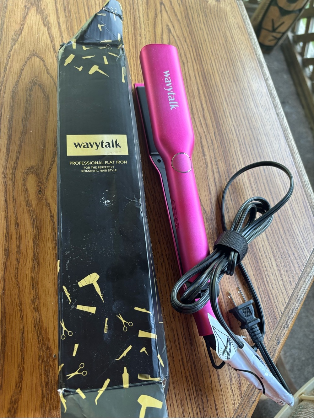 Wavytalk ProfessionalPink Ceramic Hair Straightener - 2 inch New